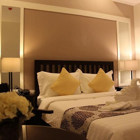 ไพรม์ ซิตี้ รีสอร์ต โฮเต็ล Hotel อังเฮเลส ภายนอก รูปภาพ