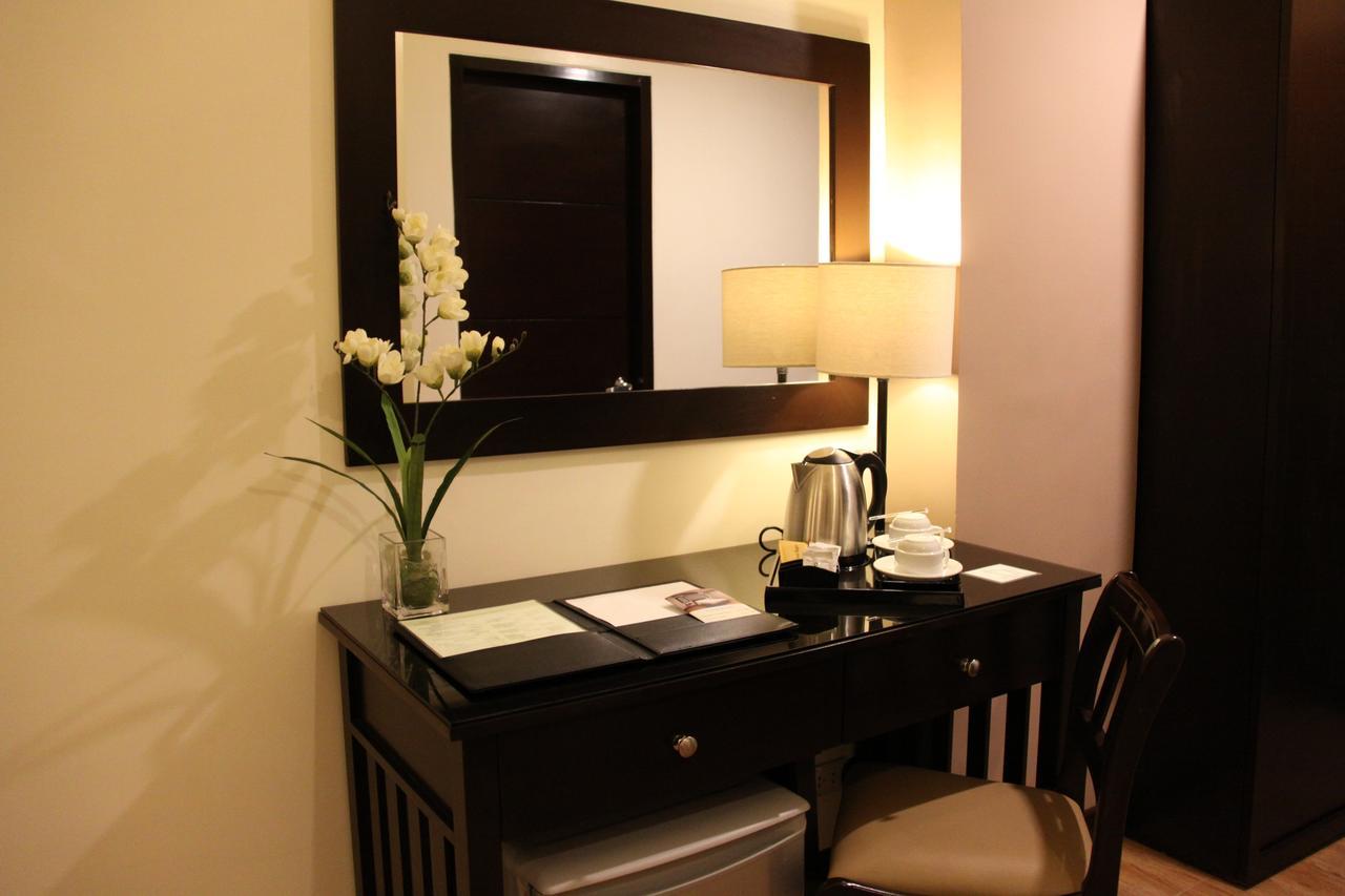 ไพรม์ ซิตี้ รีสอร์ต โฮเต็ล Hotel อังเฮเลส ภายนอก รูปภาพ