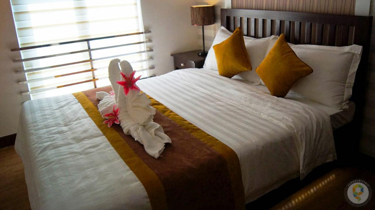 ไพรม์ ซิตี้ รีสอร์ต โฮเต็ล Hotel อังเฮเลส ภายนอก รูปภาพ