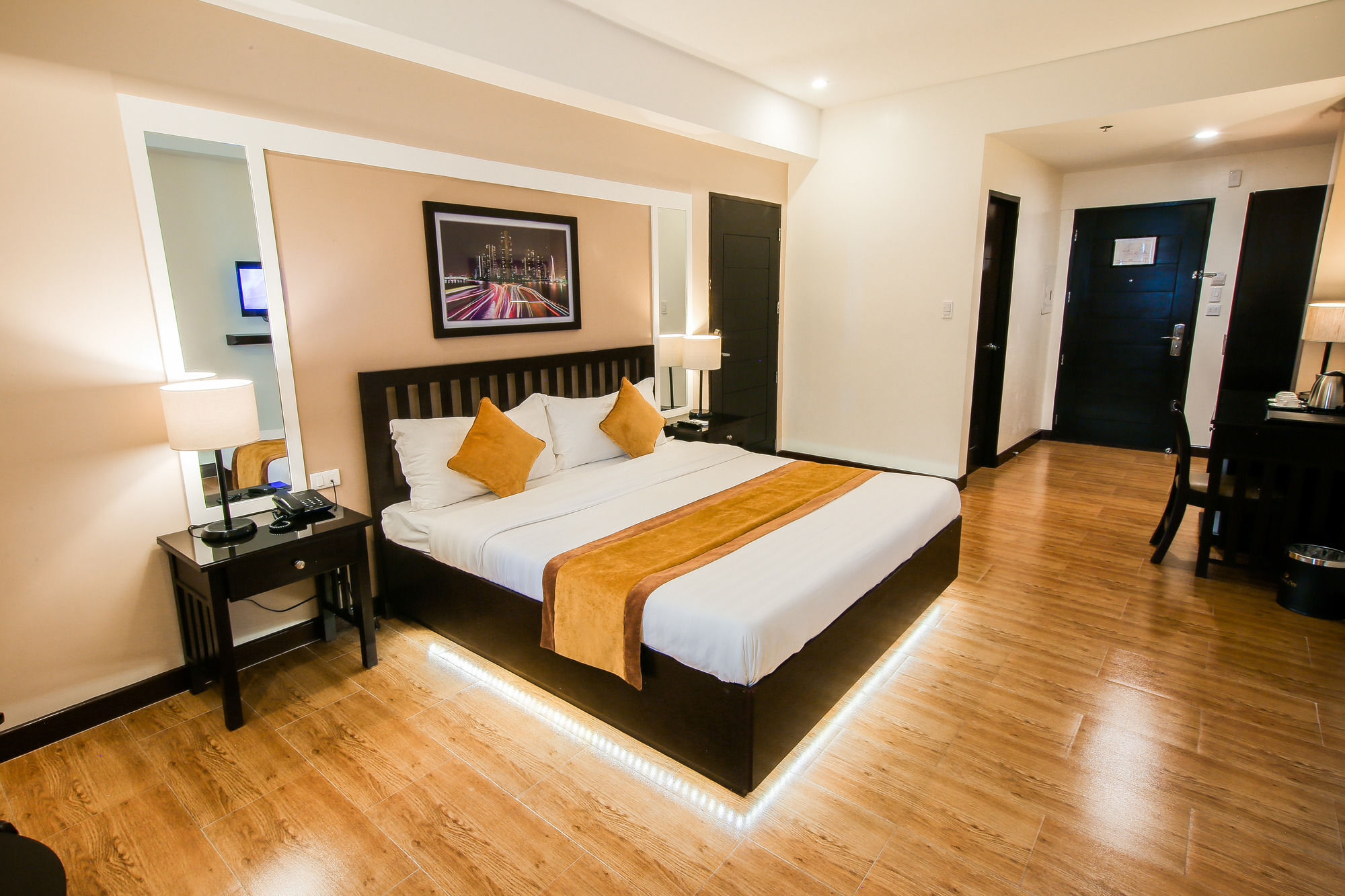 ไพรม์ ซิตี้ รีสอร์ต โฮเต็ล Hotel อังเฮเลส ภายนอก รูปภาพ
