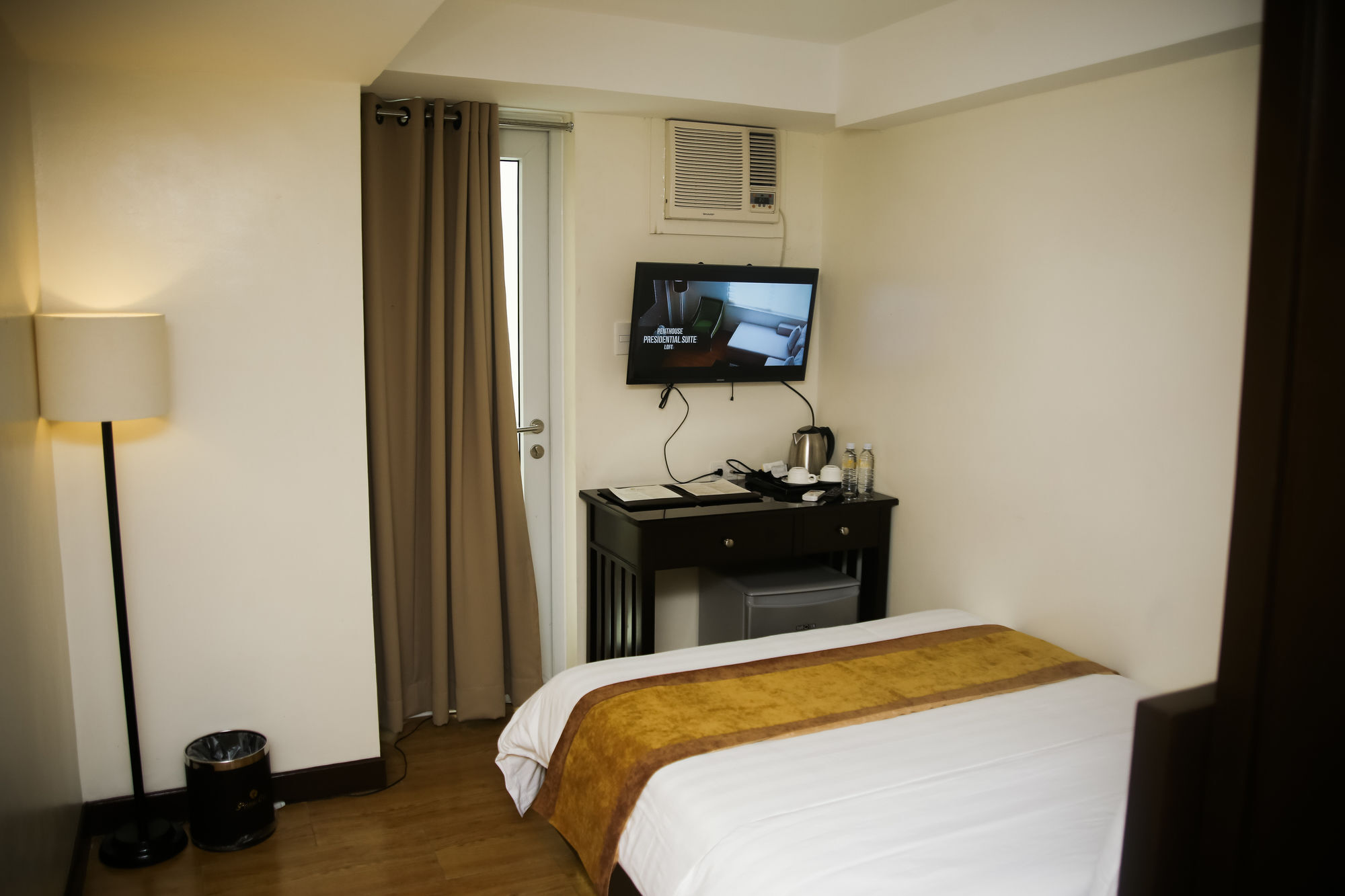 ไพรม์ ซิตี้ รีสอร์ต โฮเต็ล Hotel อังเฮเลส ภายนอก รูปภาพ