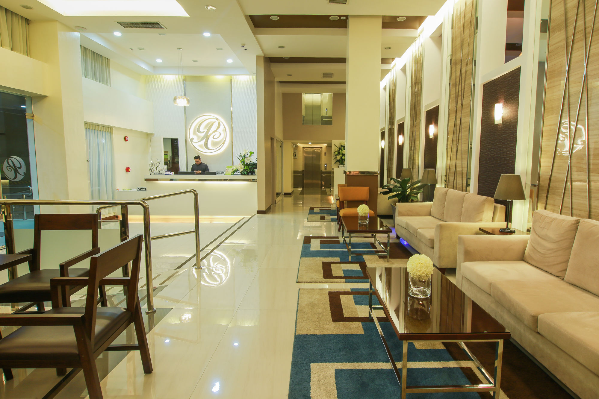 ไพรม์ ซิตี้ รีสอร์ต โฮเต็ล Hotel อังเฮเลส ภายนอก รูปภาพ