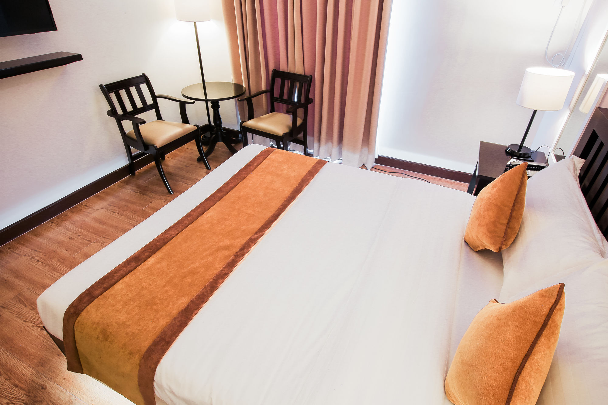 ไพรม์ ซิตี้ รีสอร์ต โฮเต็ล Hotel อังเฮเลส ภายนอก รูปภาพ